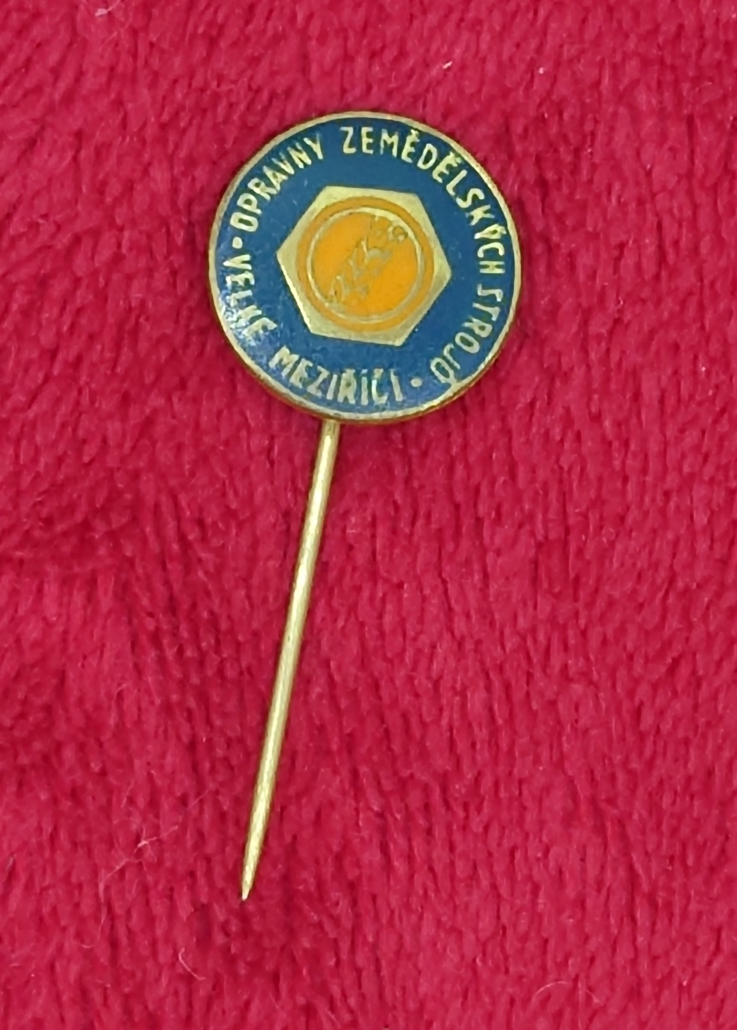 Opravny zemědělských strojů b 004